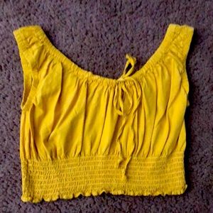 Brandy Melville crop halter top elastic crop